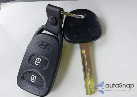 2016 Hyundai Accent Se из США, поврежденный, VIN KMHCT4AE2GU953653